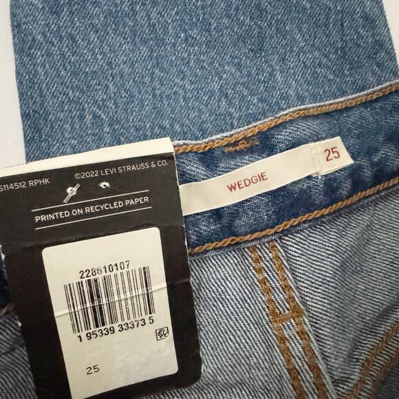 LEVI'S High Rise Wedgie Jeans Distressed 25 - Picture 10 of 13